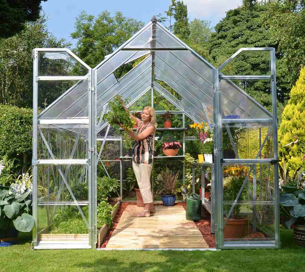 Szklarnia-poliweglanowa-Balance-2-44-x-3-67-m-Palram aluminiowa (6) Szklarnia-poliweglanowa-Balance-2-44-x-3-67-m-Palram aluminiowa front z otwartymi drzwiami