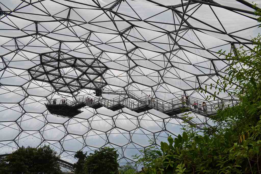 wilgotność i wietrzenie w szklarni