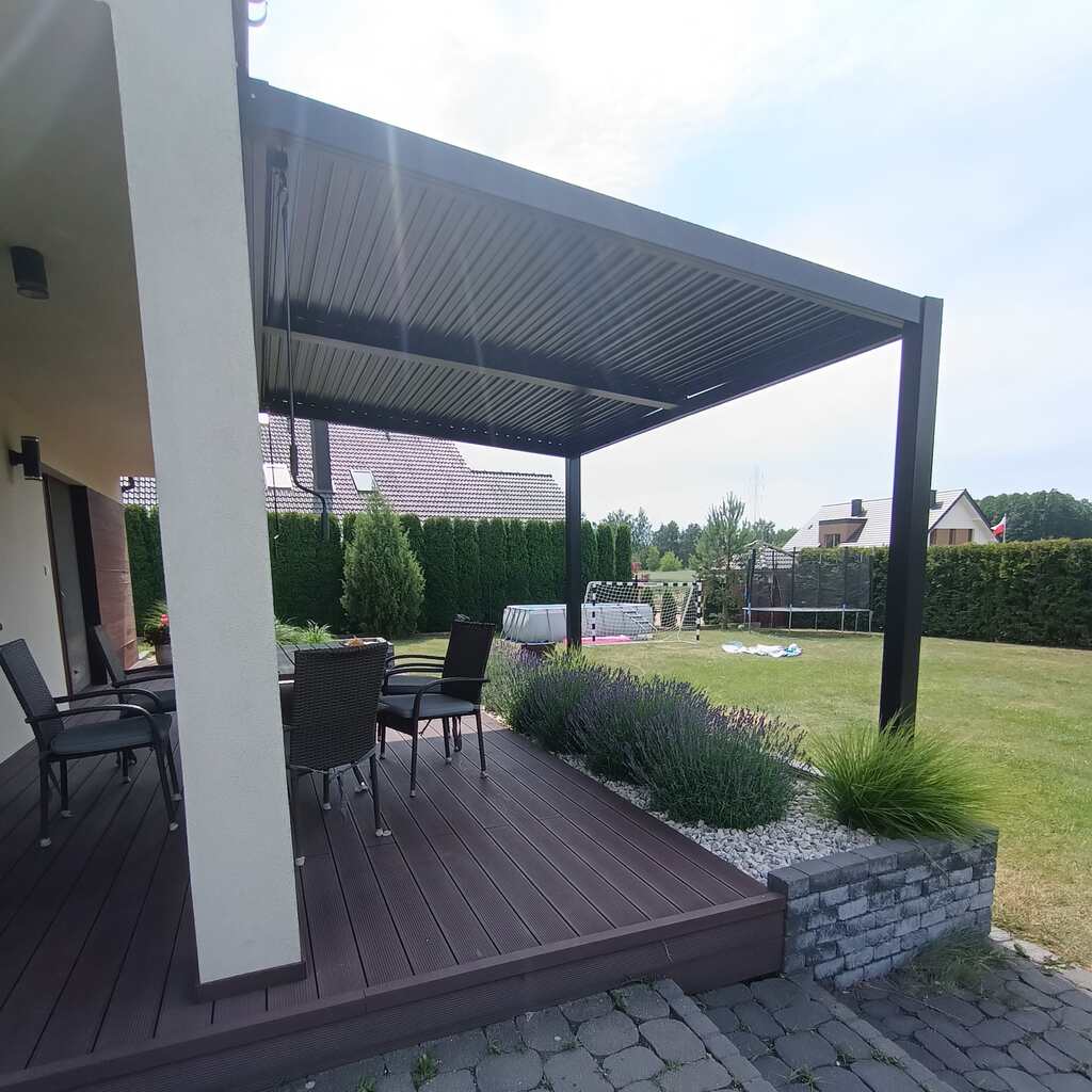 pergola-tarasowa-3x4-m-Hana-Sojag-przyscienna-pergola-ogrodowa od klienta