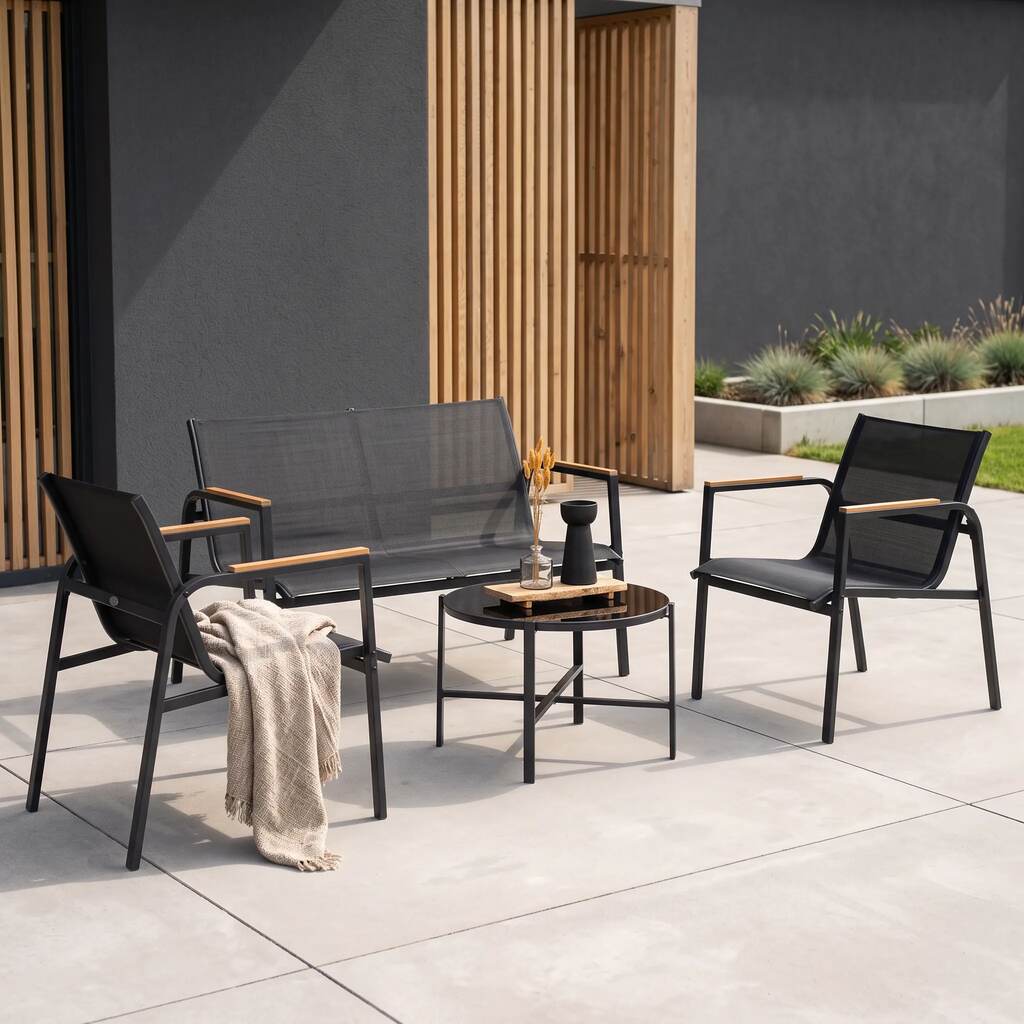 zestaw-mebli-mango-caffe-black-stolik-sofa-dwa-fotele-czarny na tarasie