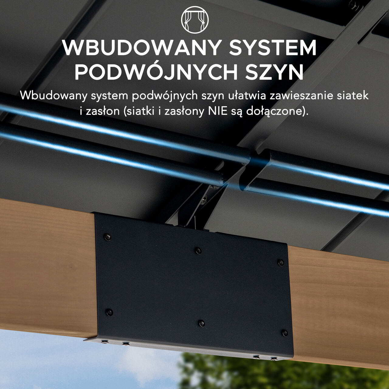 A102005891_altana-ogrodowa-Sunjoy-33x39-m-solar-LED-cedr-drewno-ze-swietlikiem podówjne szyny
